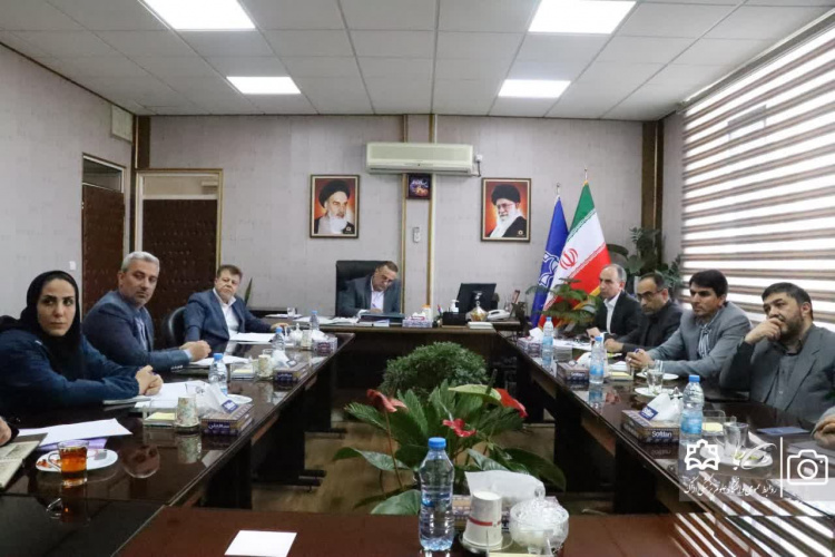 برگزاری نشست هم‌اندیشی تعیین تکلیف املاک اهدایی خیرین به مرکز بهداشت شهرستان اراک